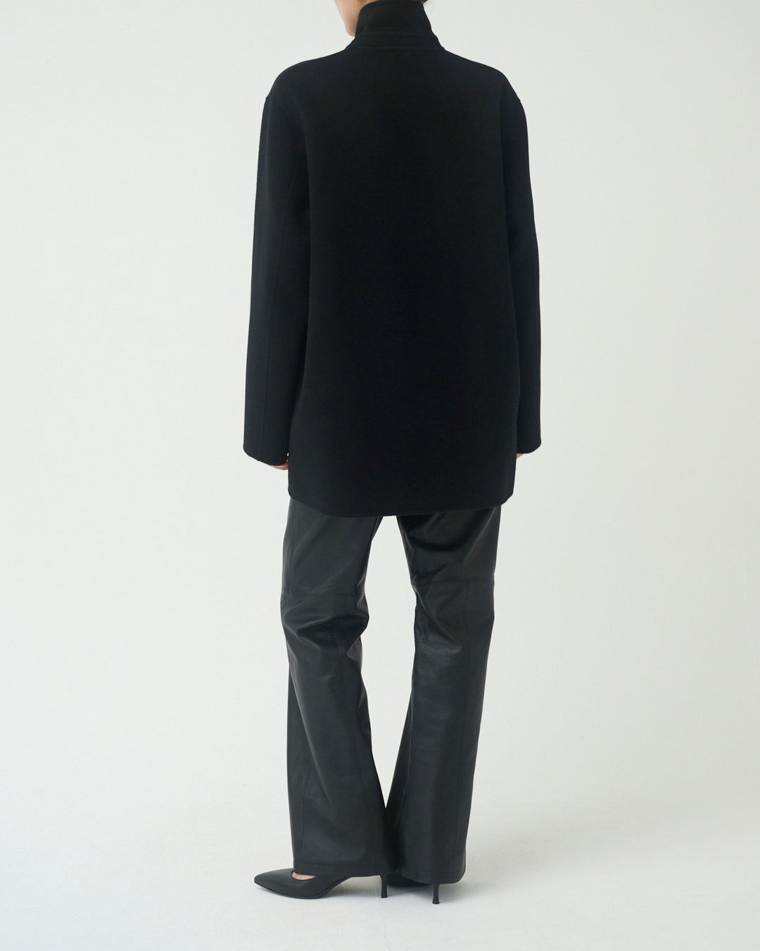 【10/21 19:00-】leather pants