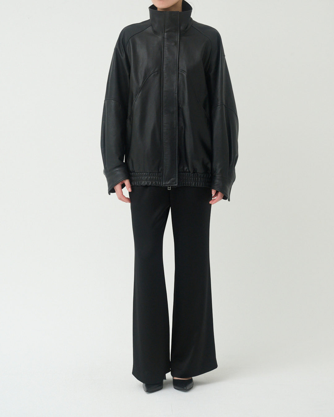 【8/19 19:00-】ace flare pants