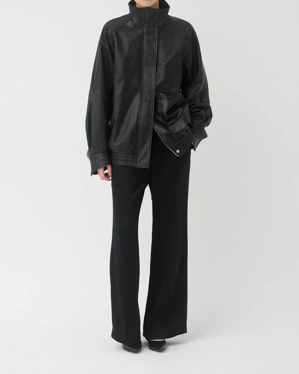 【10/21 19:00-】leather bomber jacket