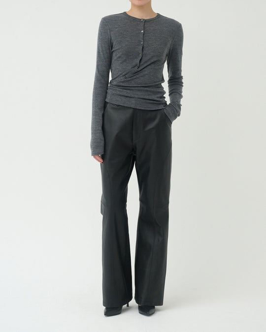 【10/21 19:00-】leather pants
