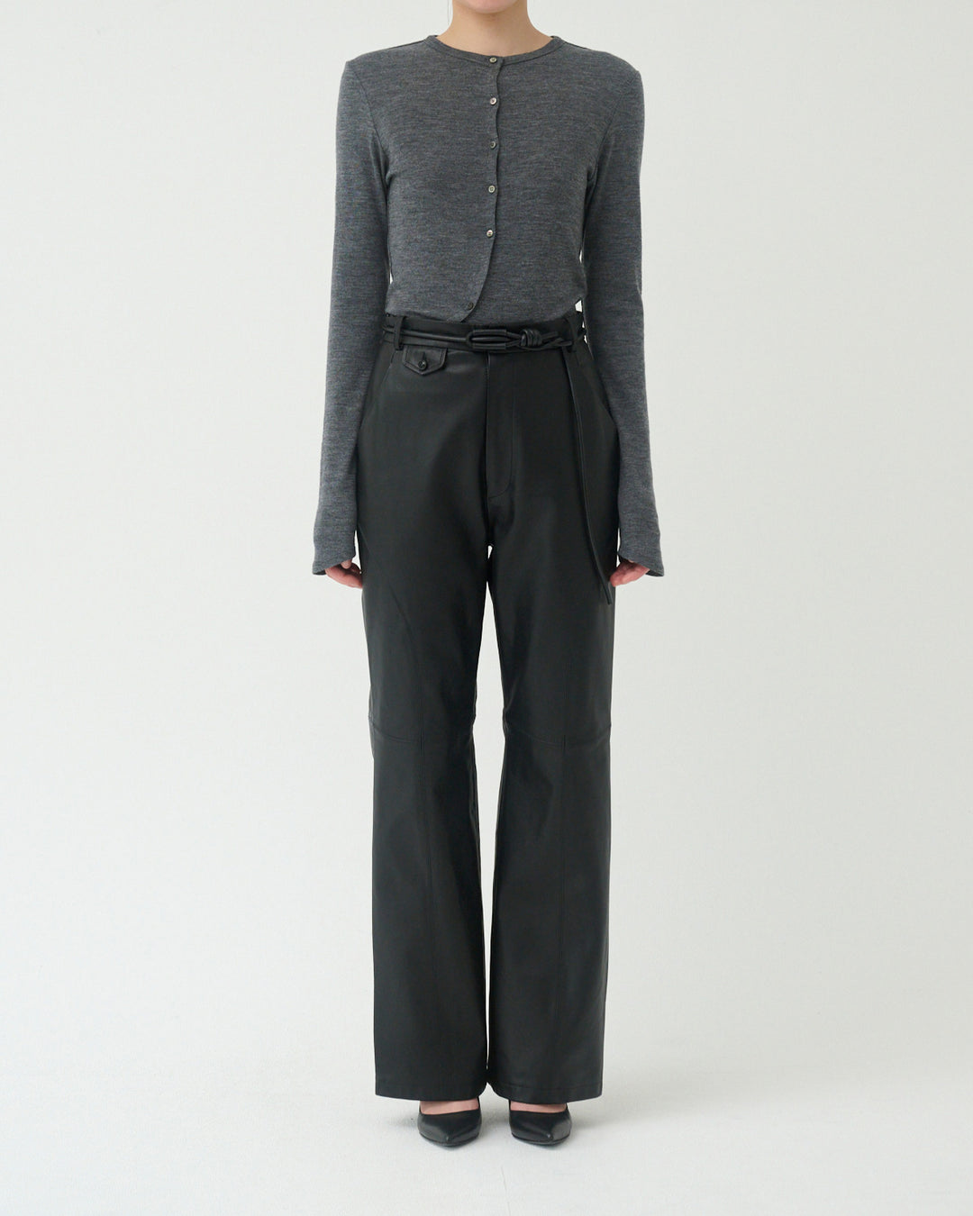 【10/21 19:00-】leather pants